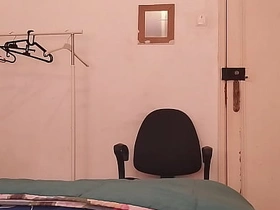 躲在邻居房间打飞机 japanese gay robe porn
