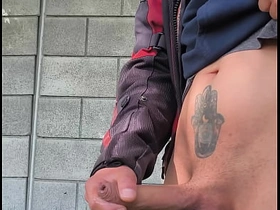 知道远处有人看我自慰，我鸡巴硬得不行 chinese cheerful porn moaning