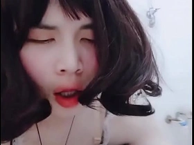 亚洲人妖女仆穿制服用大假阳具自慰 chinese idealizer gay porn