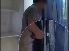 两个素人小伙在厨房胡搞还互相撒尿 chinese gay people porn