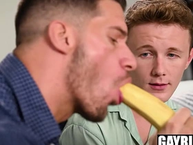 继父的香蕉口活 Benny Fox, Ty Roderick hot romance happy-go-lucky porn